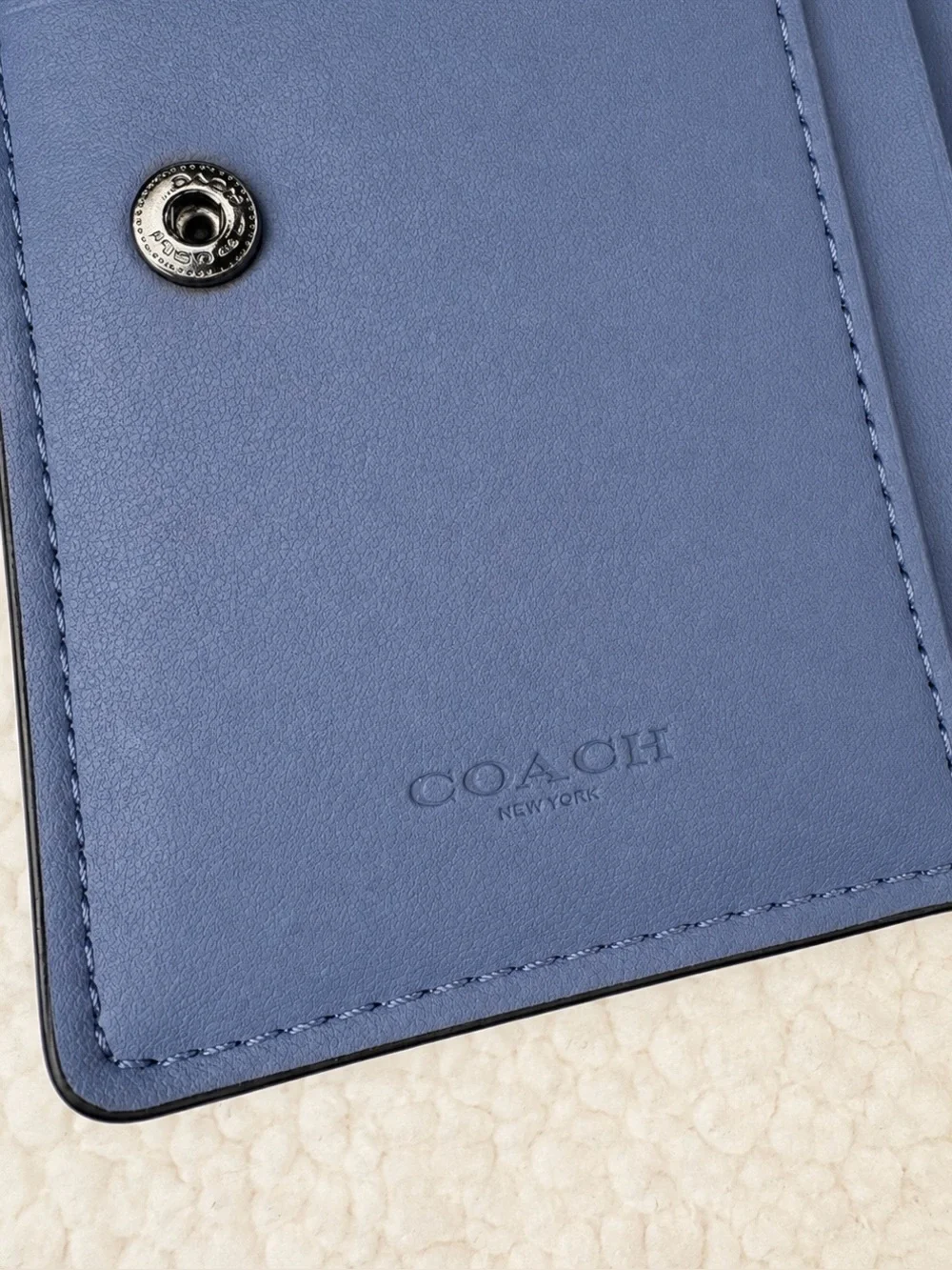 Coach Blue Leather Bifold Wallet Zip Coin Pocket Card Case Snap Closure